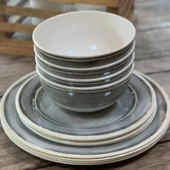 RJRQuality Camping Servies - 12 Delig – 100% Melamine Servies Set – Campingservies – Melamine Borden -Goedkope Licht Tent Winkel 1200x1078