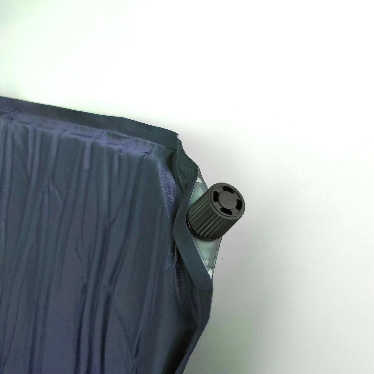 HikeMeister- Slaapmat - 200x 66 X 10 Cm - Zelfopblazend - 1 Persoons - Blauw 5 HikeMeister- Slaapmat - 200x 66 X 10 Cm - Zelfopblazend - 1 Persoons - Blauw - Afbeelding 3