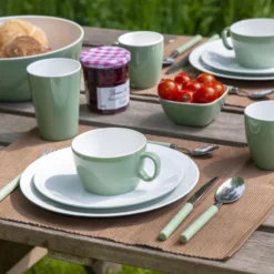 Bo-Camp Servies - Campingbord - 100% Melamine - 16-delig - Groen -Goedkope Licht Tent Winkel 1200x799 13